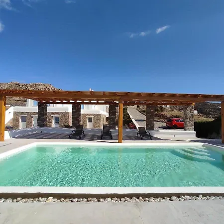 Island Dreaming Opal 2 Bd In Mykonos With Shared Pool Plintri